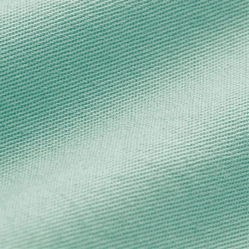生地拡大(アンティックグリーン)<br>カバー本体は肌ざわりのよい綿100%生地を使用。