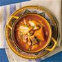ボルシチとは?肉・野菜・ビーツなどを長時間煮込んだ東ヨーロッパ伝統の家庭料理です。